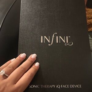 Infini Sonic Therapy iQ Face Device